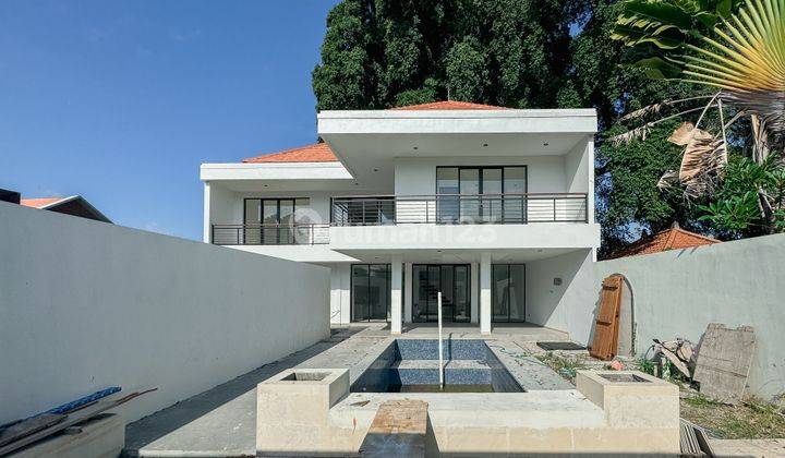 Villa Brand New Modern Dekat Pantai Sanur. 1