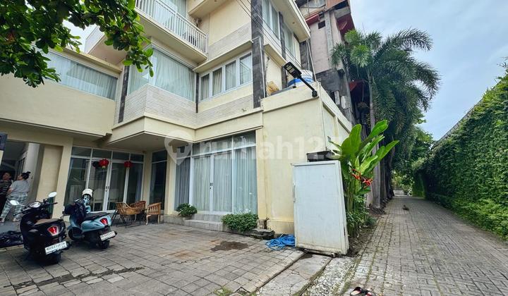 Rumah 7Kt Modern Minimalis di Kerobokan Rumah 7Kt Modern Minimalis di Kerobokan