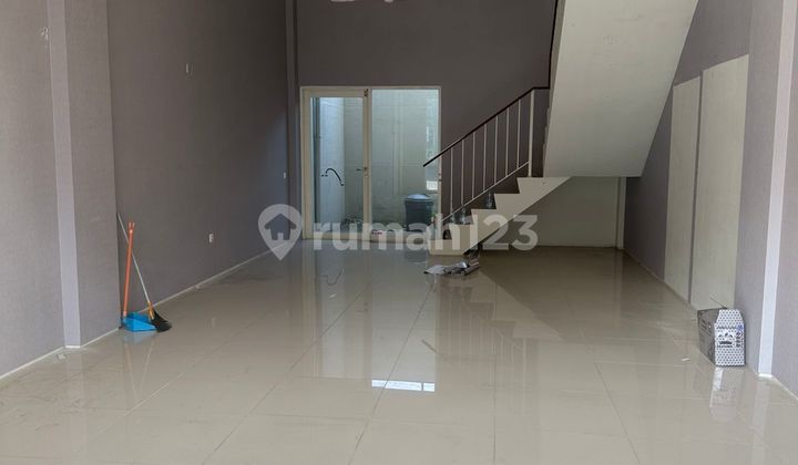 For Rent Palma Galeria Shop House, Prime Front Row Location Rp.85 million / Year 2