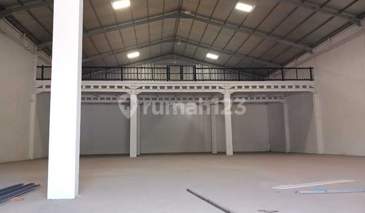 Loading Dock Raya Margomulyo Surabaya Rental Price 850 Million/ Year