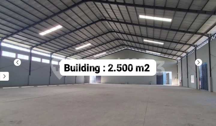 FOR RENT ! Gudang Margomulyo 3,000 m2 Bebas banjir Full Renovasi dekat 0 jalan raya margomulyo