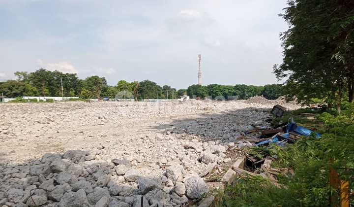 6 Hectare Industrial Plot for Sale! Only 3.4 Million /M2