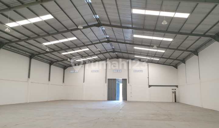 FOR RENT // MASPION ROMOKALISARI New Warehouse // 3300 m2 // 1.5 M per year FOR RENT // MASPION ROMOKALISARI New Warehouse // 3300 m2 // 1.5 M per year