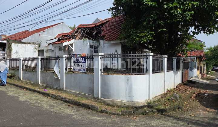 Dijual Rumah Hitung Tanah Saja, Posisi Hook,dilingkungan Yg Aman Dan Nyaman, Dekat Dgn Fasilitas Umum 2