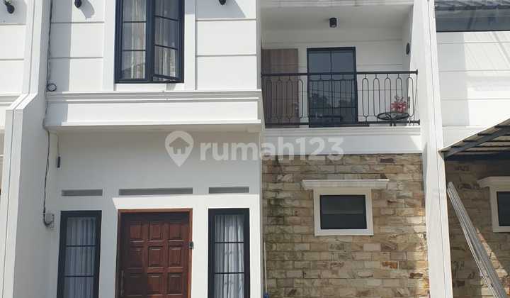 Rumah Cluster Siap Huni Di Lingkungan Aman Dan Tenang, Dekat Ke Stasiun Kereta, Harga Terjangkau