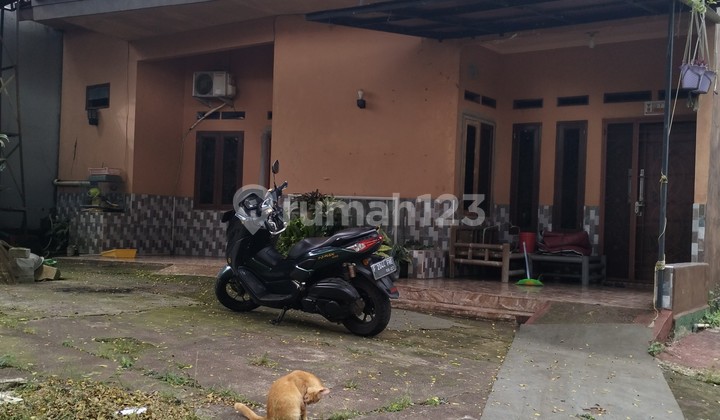 Rumah Siap Huni dengan Lingkungan Aman dan Alami di ********, Karadenan, Cibinong 2