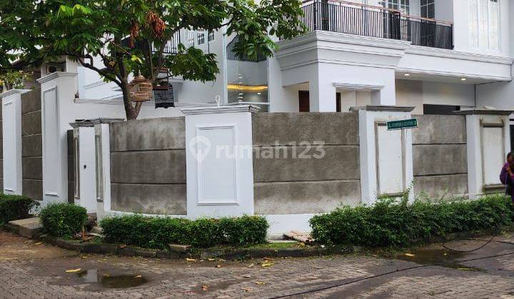 For Sale Rumah Mewah Dengan Private Pool di Lebak Bulus Jaksel 1