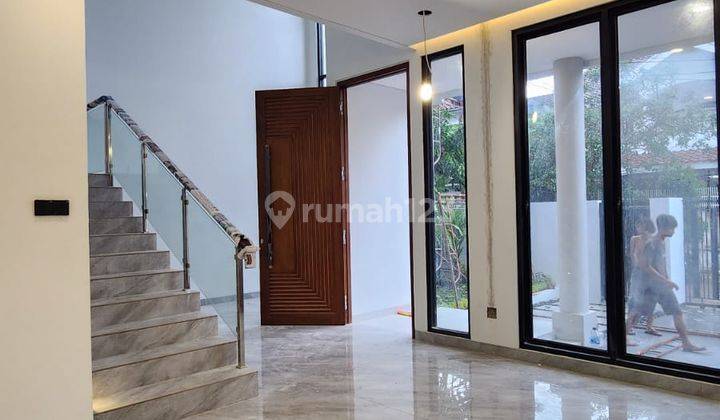 Dijual Rumah Mewah Ada Pool di Lebak Bulus Jakarta Selatan 2