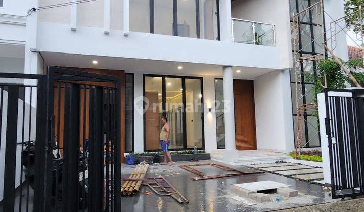 Dijual Rumah Mewah Ada Pool di Lebak Bulus Jakarta Selatan 1