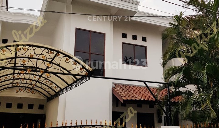 Comfortable Ready-to-Occupy 2-Story Residence Located in Tebet, South Jakarta