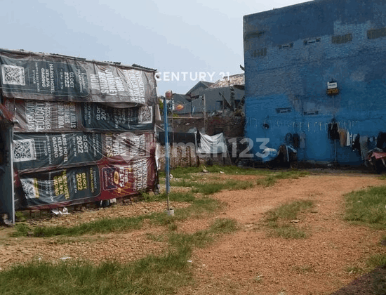 Residential Land Suitable for Boarding House Business in Matraman, East Jakarta