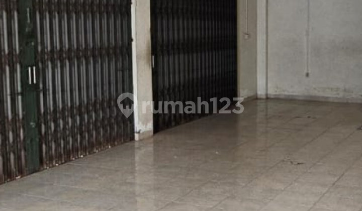 3-Story Shop House for Rent, Corner Position, Flood-Free