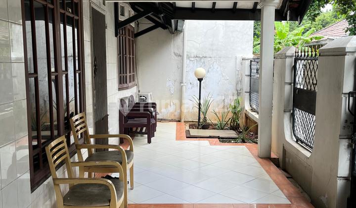 Dijual Rumah 2 Lantai Siap Huni Pulomas, Jakarta Timur 2