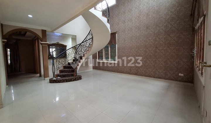Di Jual Rumah Kota Wisata