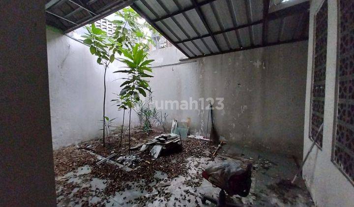 Di Jual Rumah Dekat Mall Kota Wisata 2