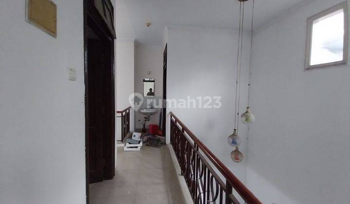 Di Jual Rumah di Kota Wisata 1