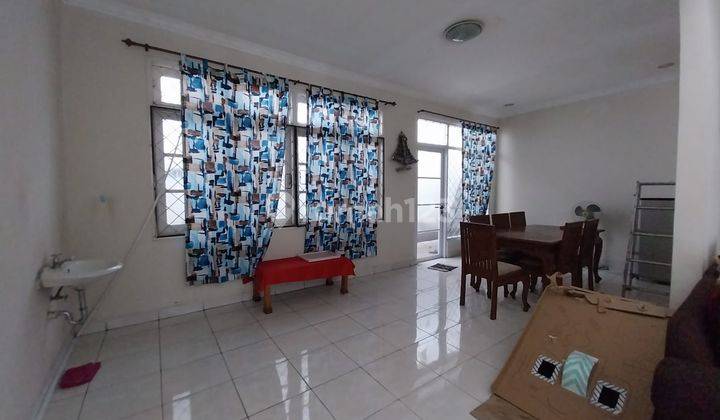 Di Jual Rumah Kota Wisata 2