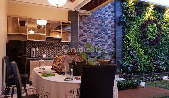 Di Jual Rumah Bagus Rapi Kota Wisata, Boulevard Utama 1