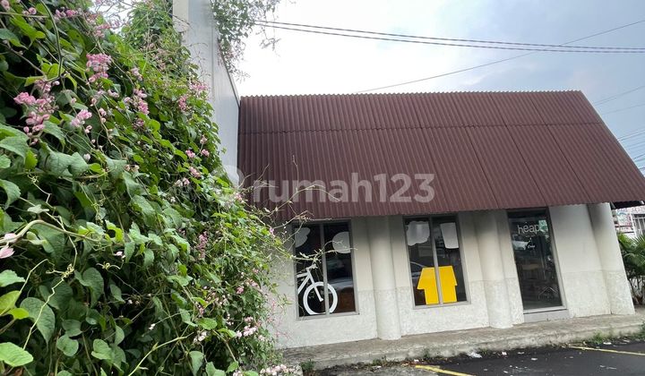Jual Rumah Tanah Luas Strategis Depok