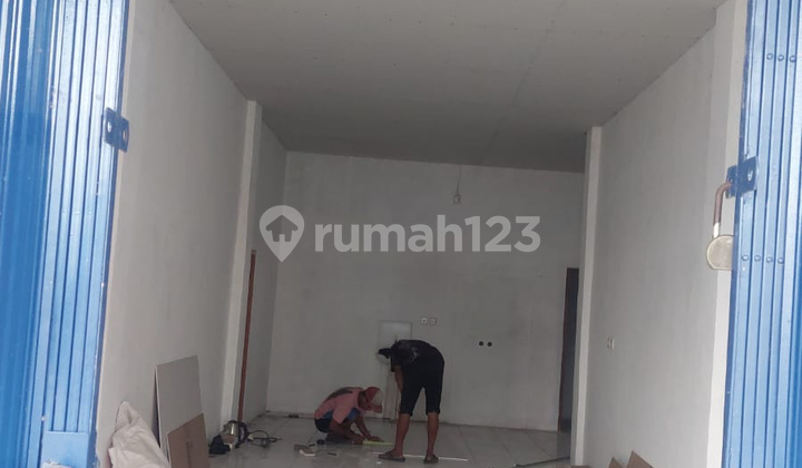 Di Jual Rumah Pinggir Jalan Raya, Curug Tangerang