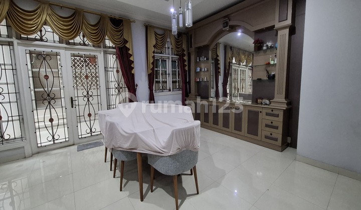 Di Jual Rumah Kota Wisata