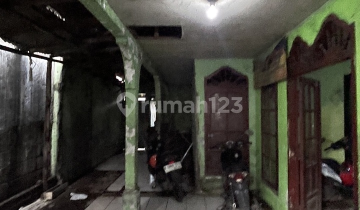 For Sale: House by the Main Road in Cileungsi 2