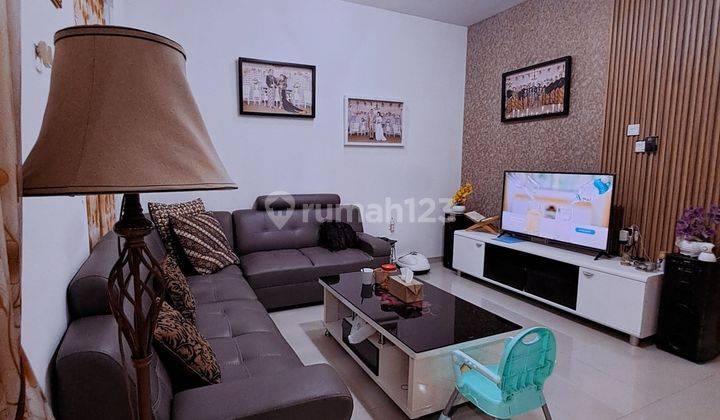 Dijual Rumah Mewah 2 Lantai 4+1 Kmrtidur Furnished Di Batamcenter 2