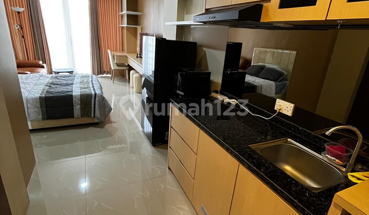 Studio Apartment for Rent in Tower A Nagoya Thamrin City, Furnished