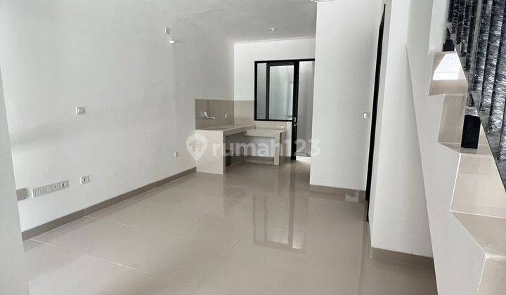 Murah Sewa Rumah 2lt 4.5x12.5 Milenial Pik2  Bagus Siap Huni 2