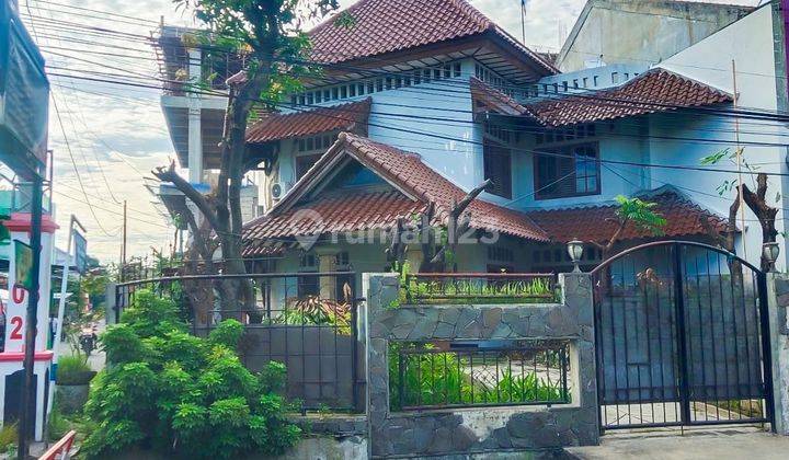 Rumah di Supriyadi 2 cocok utk usaha lokasi startegis  1