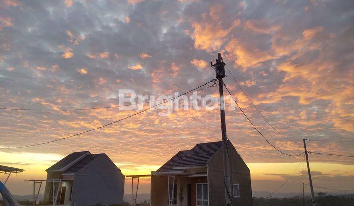 RUMAH DENGAN PEMANDANGAN CANTIK DI UNGARAN 1