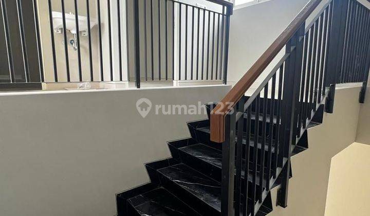 Dijual Cepat Rumah Baru Murah 2 Lantai Sukolilo Dian Regency Surabaya Timur 2