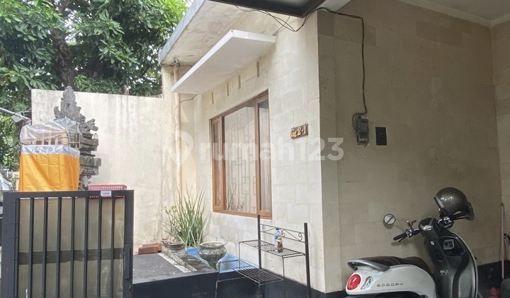 Rumah 1 Lantai Tengah Kota Denpasar Selatan Rumah 1 Lantai Tengah Kota Denpasar Selatan