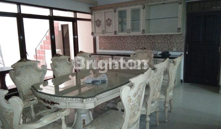 2-STOREY HOUSE IN EAST SURABAYA AREA 2