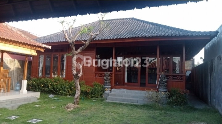 Modern Wooden Style 1-Story House South Denpasar. Modern Wooden Style 1-Story House South Denpasar.