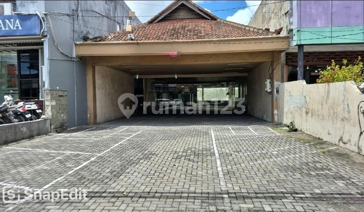 For Rent 1-Story Business Space, Strategic Location on the Main Roadside of North Denpasar For Rent 1-Story Business Space, Strategic Location on the Main Roadside of North Denpasar