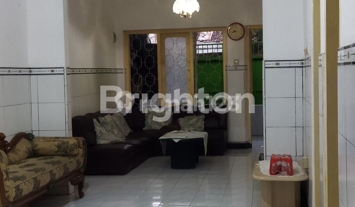Rumah Strategis di Pusat Kuliner Kota Kediri 2