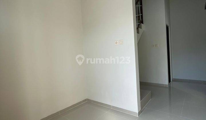 Rumah Murah 2 Lantai Siap Huni Lokasi Platuk Surabaya 2