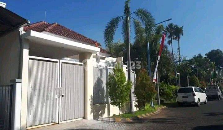 Rumah 1.5 Lantai Lokasi Central Park Gunung Anyar Dekat Upn 2