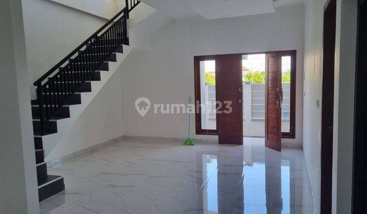 Cheap semi-villa house in the good night area of Denpasar  2