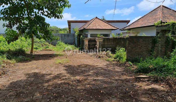 Premium Land On Uluwatu - Pecatu Main Road (Land 2000 m²) 1