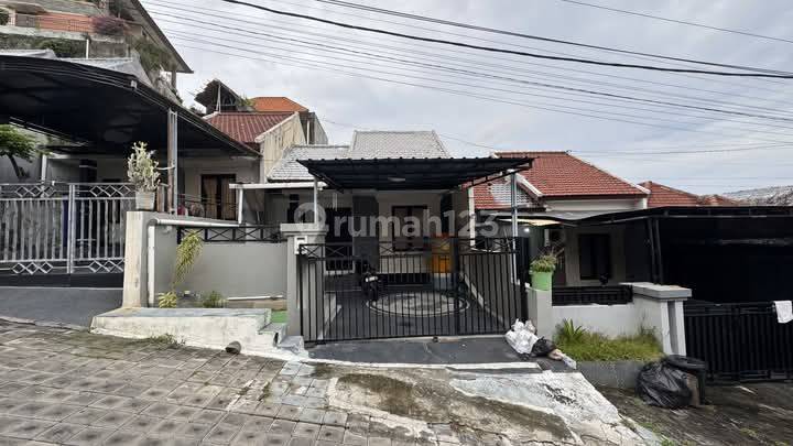 Rumah Murah Taman Griya Jimbaran  1