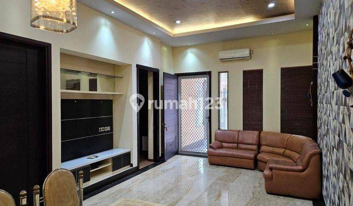 Rumah di Muara Karang,uk 8x15m,3 Lantai,barat,furnished,harga 150 Jt Thn

Muara Karang, Jakarta Utara

 1