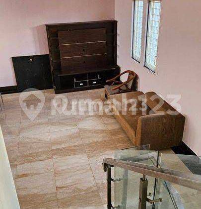 Rumah di Muara Karang,uk 8x15m,3 Lantai,barat,furnished,harga 150 Jt Thn

Muara Karang, Jakarta Utara

 2