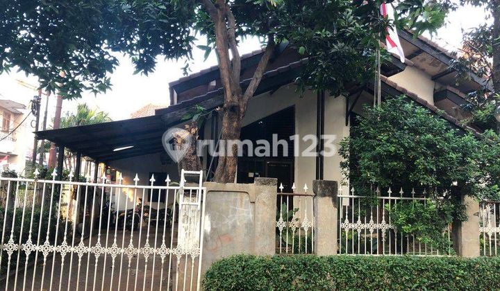 Rumah Murahhh di Puri Indah,uk 15x18,hoek,hitung Tanah Saja,harga 4,4 M Nego Tipis

Puri Indah, Jakarta Barat

