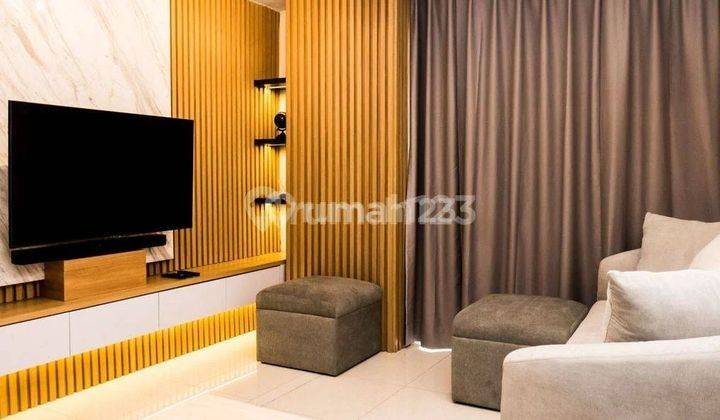 Apartemen di Taman Anggrek Residences,full Furnished,luas 135m,harga 135 Jt thn

TAMAN ANGGREK RESIDENCE BY AGUNG SEDAYU

 1