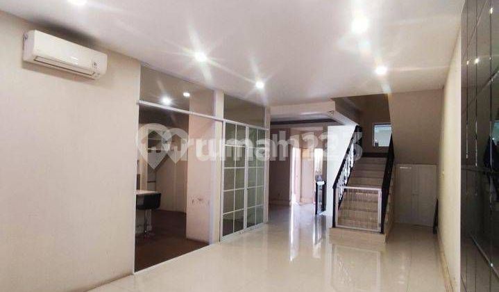 Rumah 4 Lantai Bagus di Mayar Permai, Pantai Indah Kapuk, 8x25m

Pantai Indah Kapuk, Jakarta Utara

