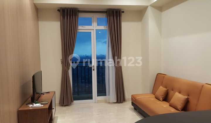 Apart Puri Orchard Tower : Cedar Height. Luas : 50m2. 2 Br Lantai : 37. View : City. Full Furnished. Ppjb Harga 700 Juta Nett 2