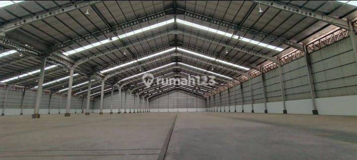 Komplek Pergudanganmm2100luas Tanah 9600 M²luas Bangunan 5800 M²tinggi Gdng Pinggir 9,5m²tinggi Gdng Tengah 14 M²ladang Donk 4 Unitharga 56rb/m²/bulan 2