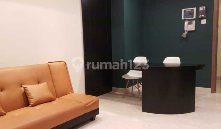 Apart Puri Orchard Tower: Cedar Height. Area: 50m2. 2 BR Floor: 37. View: City. Fully Furnished. PPJB Price 700 Million Net.
